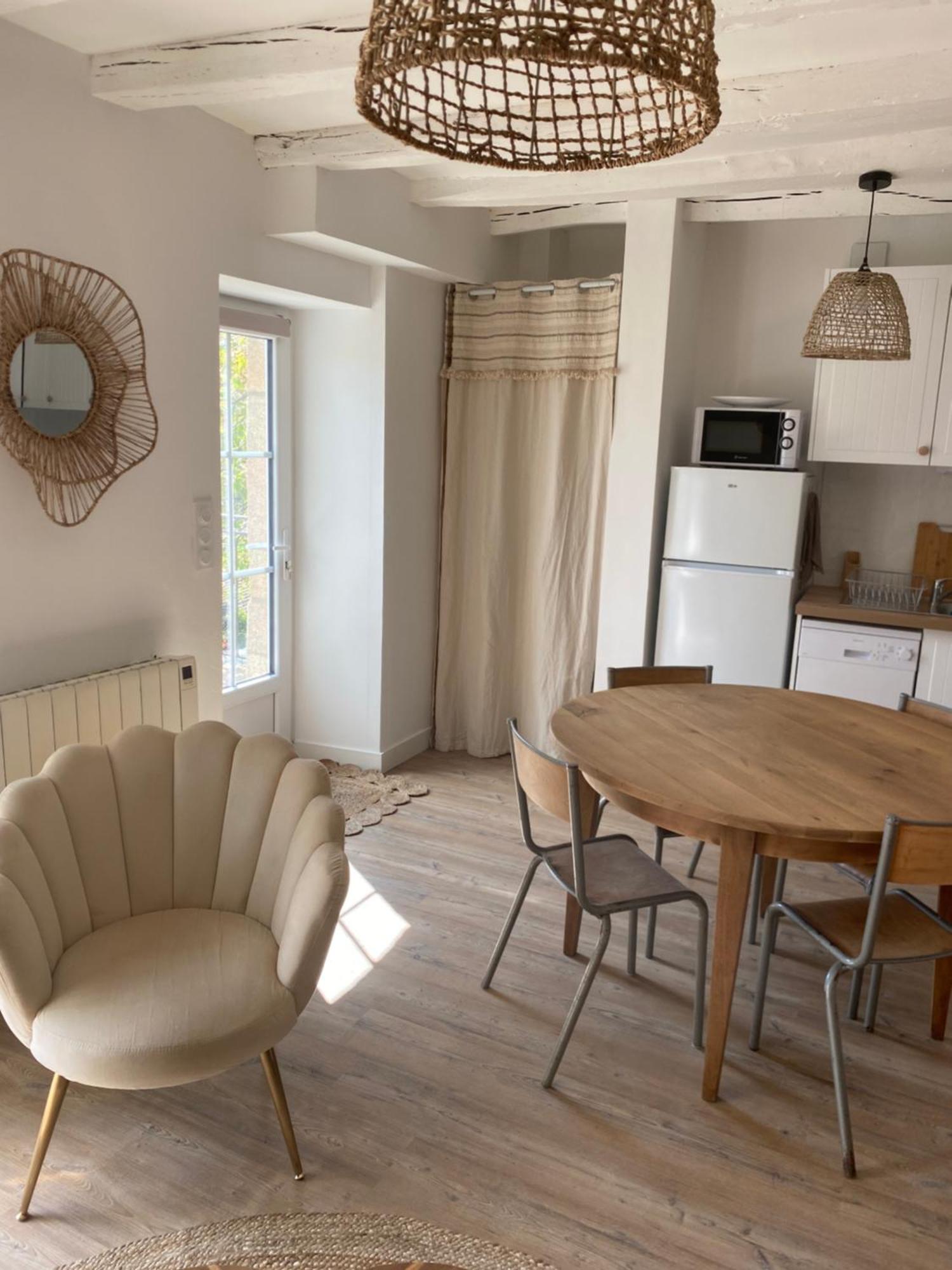 Maison 10km Du Puy Du Fou 50 M2 Holiday home